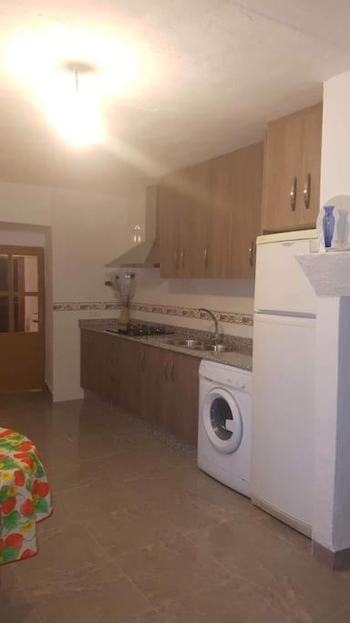 Apartamento Cueva Maite Cortes de Baza Exterior foto